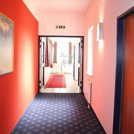 Hotel Servus Europa Suben Bagian luar foto