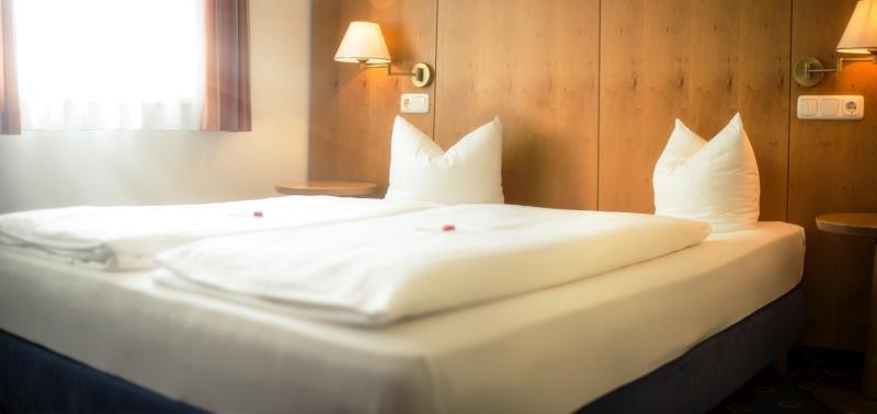 Hotel Servus Europa Suben Bagian luar foto